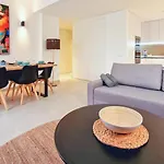 Private Jacuzzi, Heated Pool, Ac, Garage, 250m Beach, Appartement
