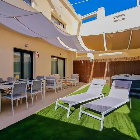 Appartement Private Jacuzzi, Heated Pool, Ac, Garage, 250m Beach, Torrevieja